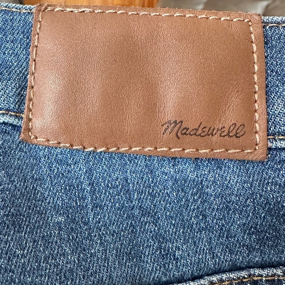 Worn Once Madewell Slim Boy Jean size 26 - Picture 5 of 5